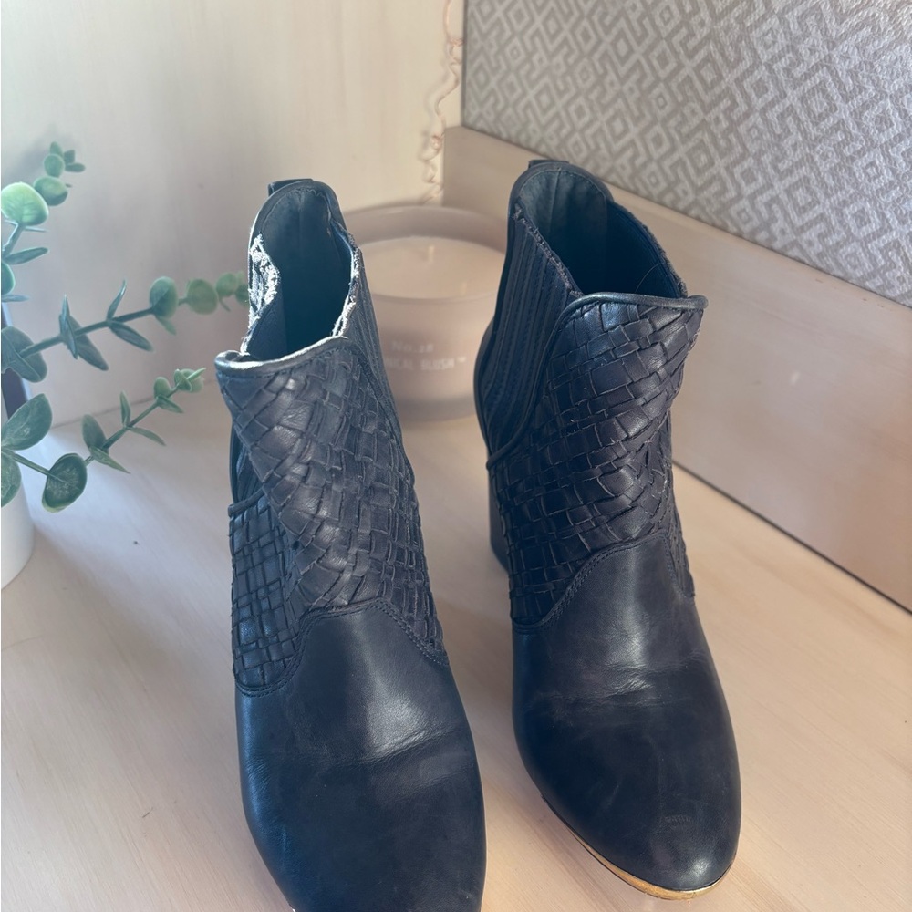 Black Textured Ankle Boots with Stiletto Heel